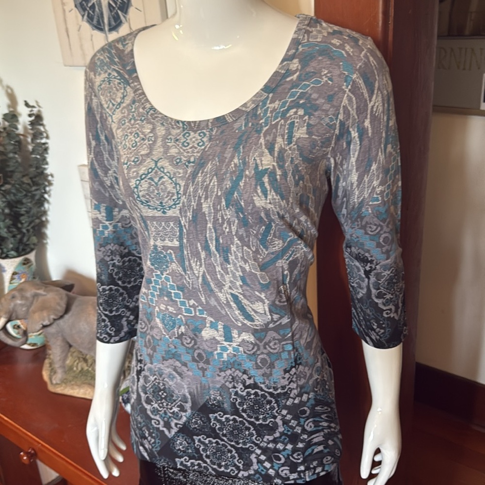 NWT Style&Co size small Elegant Patterned Women's Top